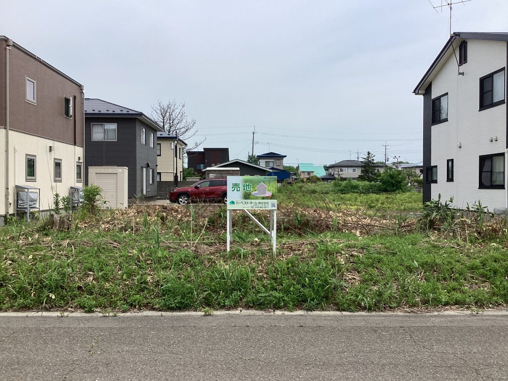 サムネイル:　土地　「潟上市天王字江川」（建築条件なし）
