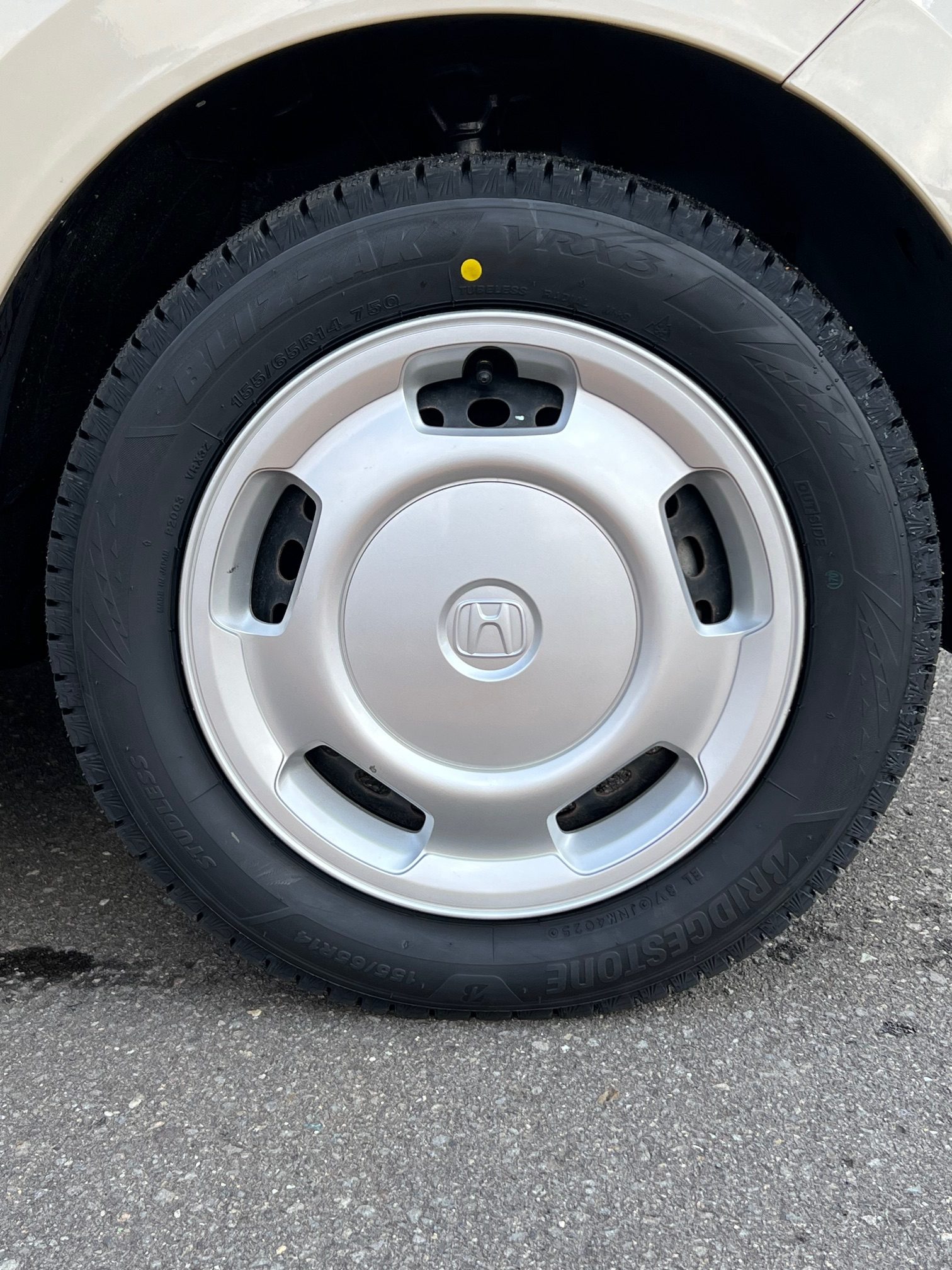 サムネイル:タイヤ交換しました。