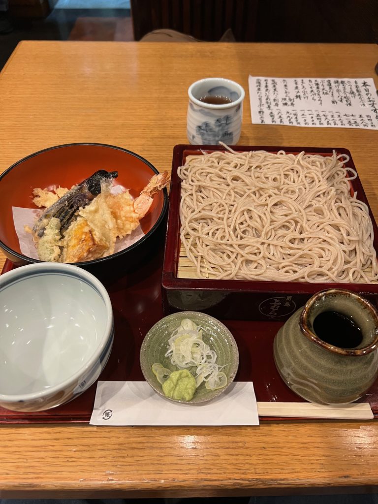 サムネイル:正式な名はどっち？