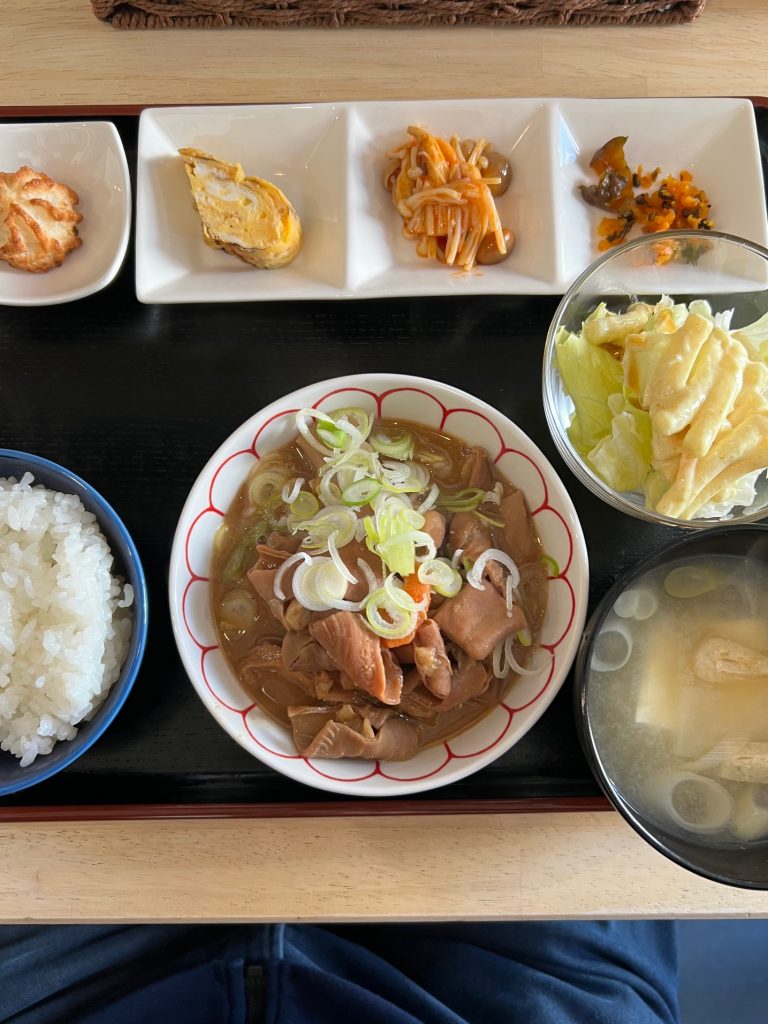 サムネイル:知人の紹介で